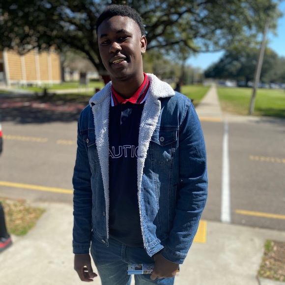 Meet your Posher, Travosey - Picture 1 of 1